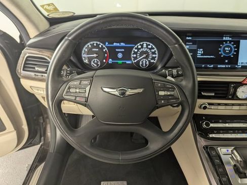 Used 2019 Genesis G90 5.0 Ultimate RWD image 13