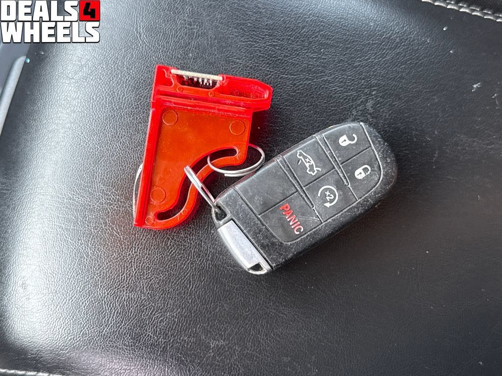 Used 2019 Dodge Charger GT RWD image 25