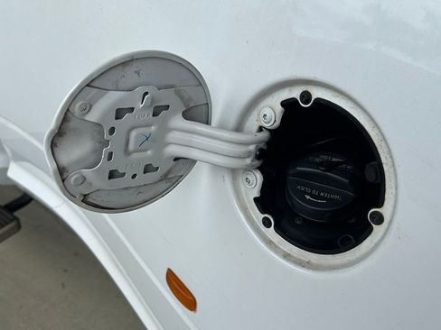 Used 2018 RAM 3500 Tradesman w/ Chrome Appearance Group image 25