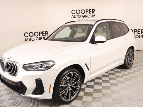 Used 2022 BMW X3 xDrive30i w/ M Sport Package AWD/4WD image 11