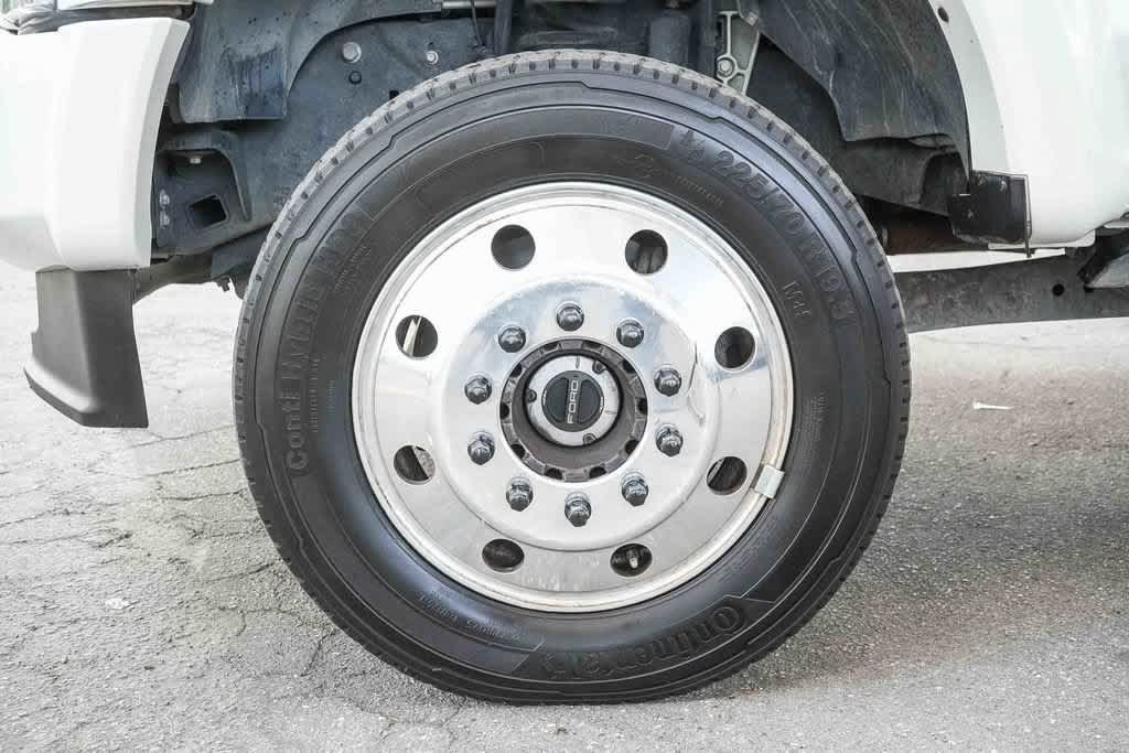 Used 2021 Ford F450 Platinum w/ FX4 Off-Road Package AWD/4WD image 13
