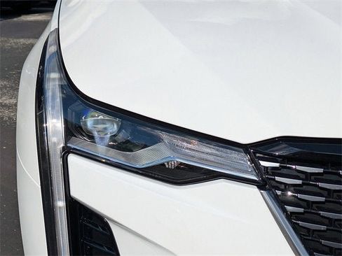 New 2026 Cadillac CT4 Luxury image 9