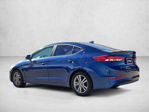 Used 2017 Hyundai Elantra SE w/ SE A/T Tech Package 03 image 8
