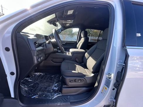 New 2026 Chevrolet Tahoe LS image 13