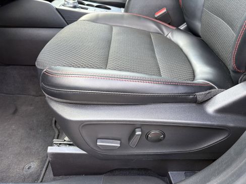Used 2024 Ford Escape ST-Line Elite AWD/4WD image 26