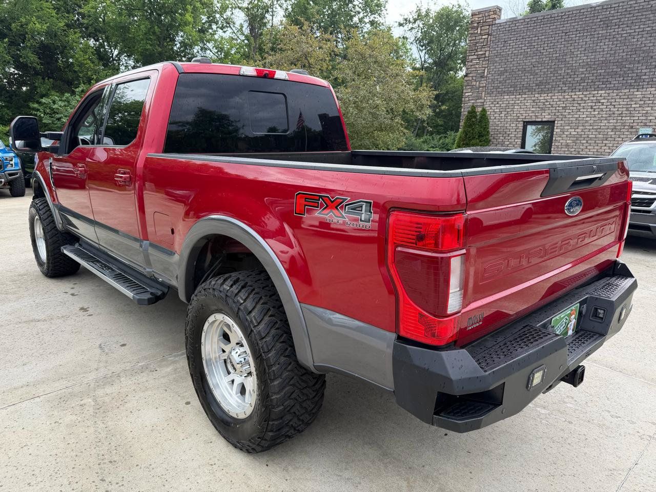 Used 2021 Ford F250 Lariat w/ Lariat Ultimate Package AWD/4WD image 7