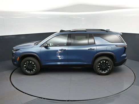 New 2026 Chevrolet Traverse Z71 w/ Driver Confidence Package AWD/4WD image 32