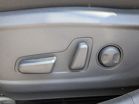 Used 2023 Hyundai Kona SEL w/ Cargo Package AWD/4WD image 18
