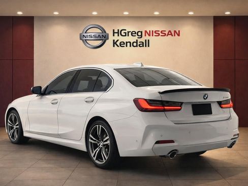 Used 2024 BMW 330i Sedan w/ Premium Package RWD image 2