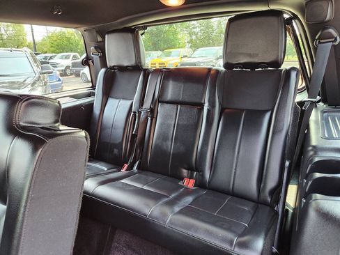 Used 2015 Ford Expedition XLT w/ Equipment Group 202A RWD image 17