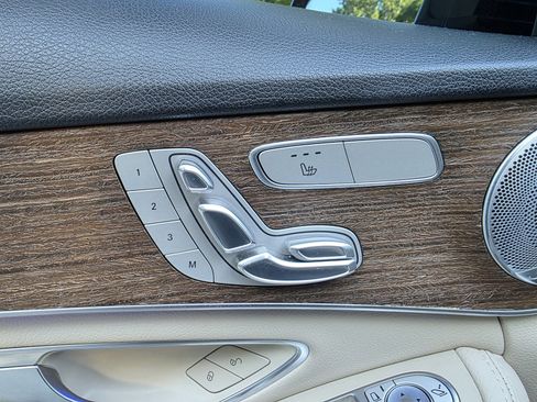 Used 2019 Mercedes-Benz C 300 4MATIC Sedan image 13