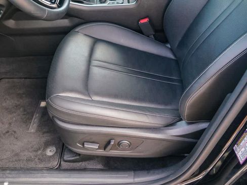 Certified 2025 Kia Sorento EX w/ Panoramic Sunroof Package AWD/4WD image 20