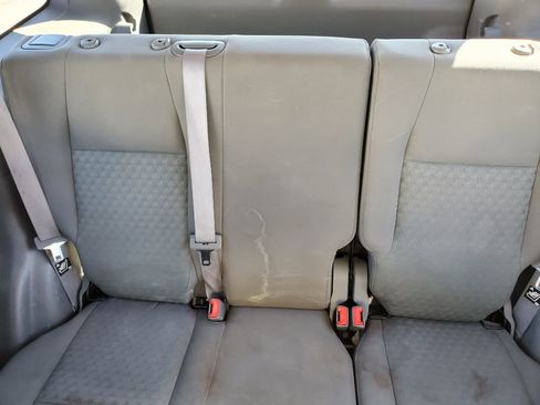 Used 2005 Jeep Liberty Sport image 22