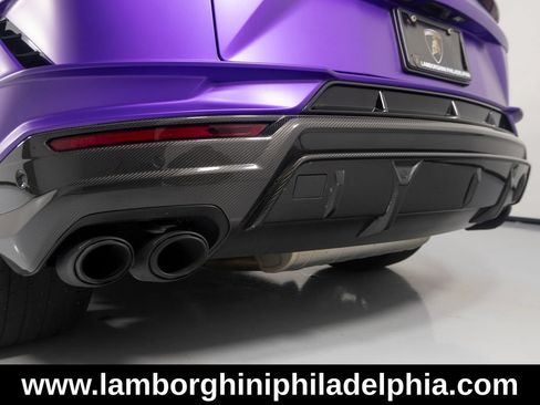 Used 2024 Lamborghini Urus Performante AWD/4WD image 53