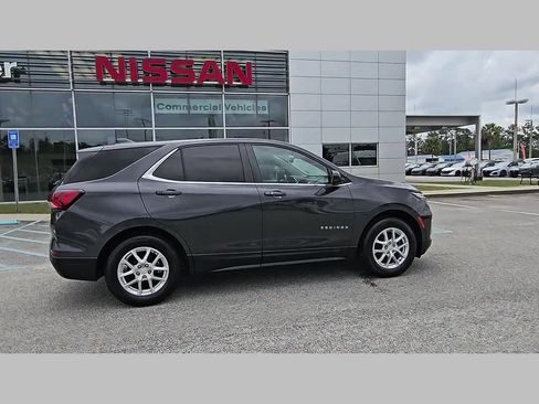 Used 2022 Chevrolet Equinox LT FWD image 36