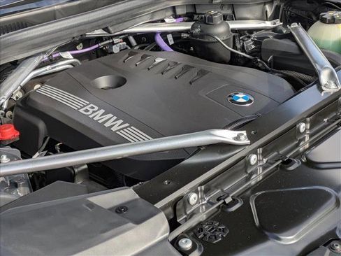 Used 2026 BMW X5 xDrive40i w/ Climate Comfort Package image 18