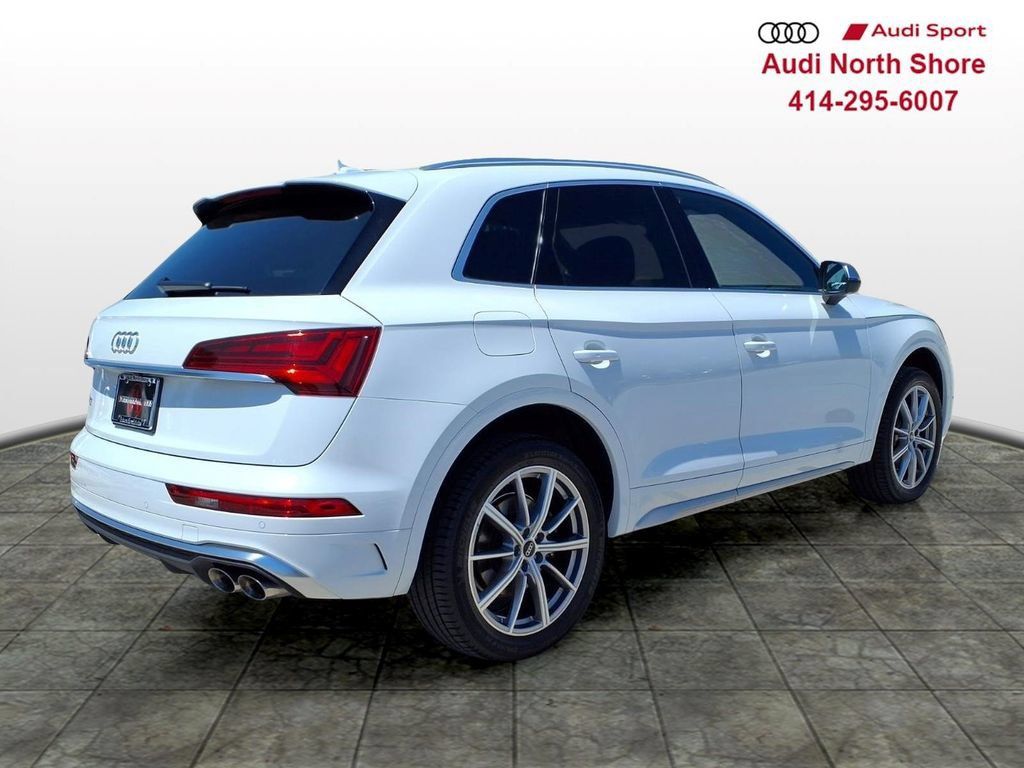 Used 2023 Audi SQ5 Premium Plus w/ Premium Plus Package AWD/4WD image 4