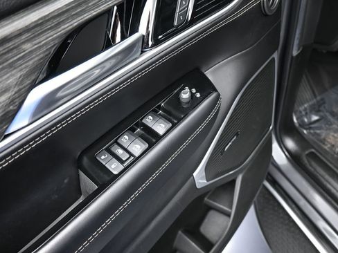 Used 2022 Jeep Wagoneer Series II image 13