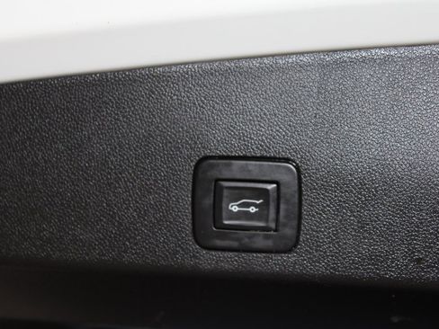 Used 2020 Buick Encore GX Select image 50