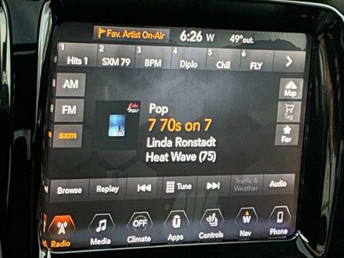 Used 2017 Jeep Compass Limited w/ Navigation Group image 33