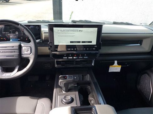 New 2026 GMC Hummer EV SUV image 15
