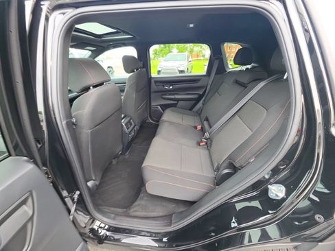 Used 2024 Honda CR-V Sport image 28