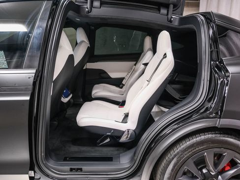 Used 2024 Tesla Model X Plaid AWD/4WD image 22