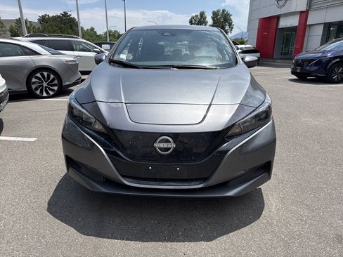 Certified 2025 Nissan Leaf S FWD image 2