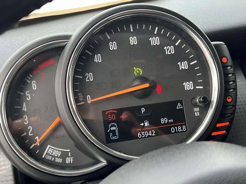 Used 2016 MINI Cooper 4-Door Hardtop image 22