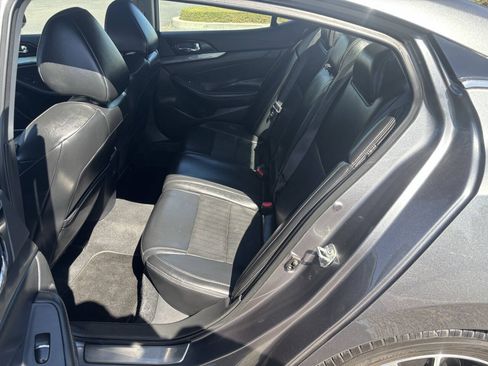 Used 2020 Nissan Maxima 3.5 SV w/ Floor Mat Group FWD image 20
