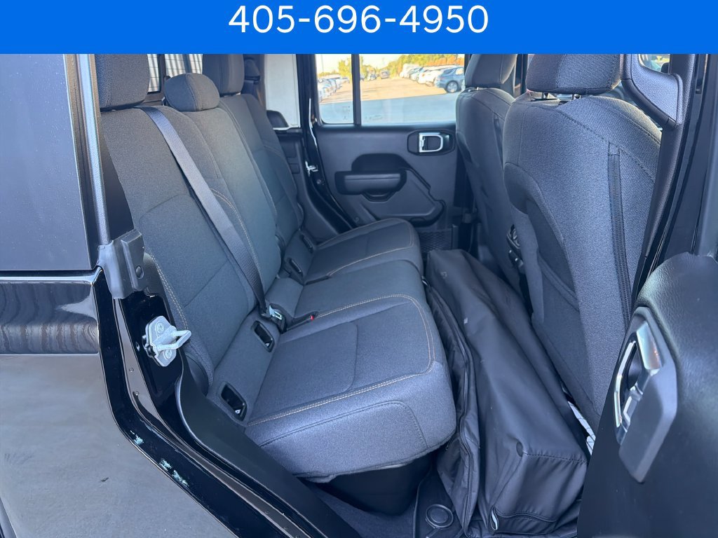 Used 2025 Jeep Gladiator Sport AWD/4WD image 33