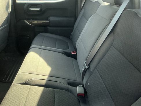 Used 2019 GMC Sierra 1500 SLE w/ SLE Value Package image 6