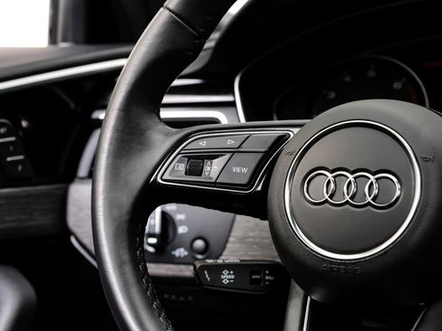 Used 2023 Audi A4 2.0T Premium w/ Convenience Package image 21