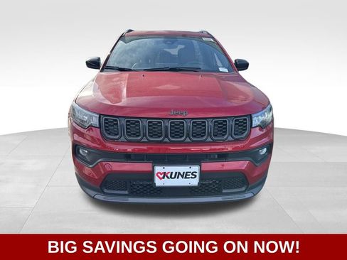 New 2026 Jeep Compass Latitude image 4