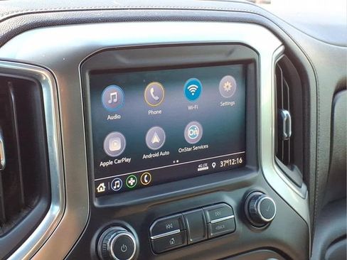 Used 2020 Chevrolet Silverado 1500 LT image 22