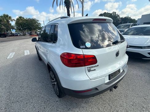 Used 2017 Volkswagen Tiguan SEL FWD image 22