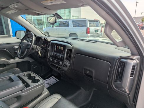 Certified 2014 Chevrolet Silverado 1500 LTZ AWD/4WD image 40