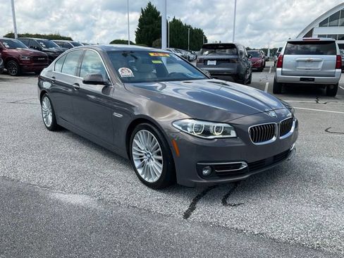 Used 2015 BMW 550i Sedan RWD image 3
