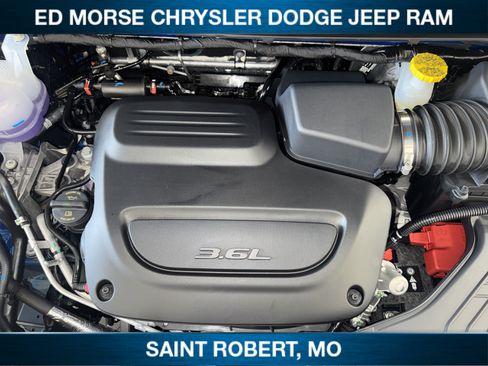New 2027 Chrysler Pacifica Select AWD/4WD image 15