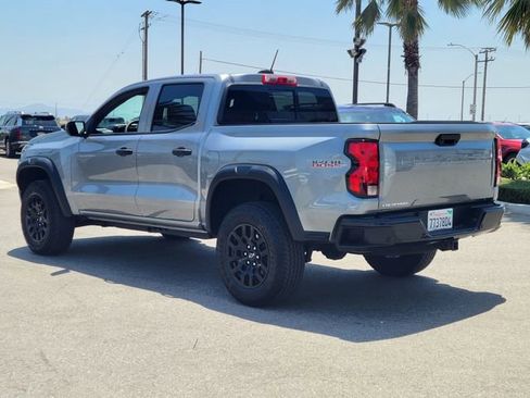 Used 2025 Chevrolet Colorado Trail Boss AWD/4WD image 3