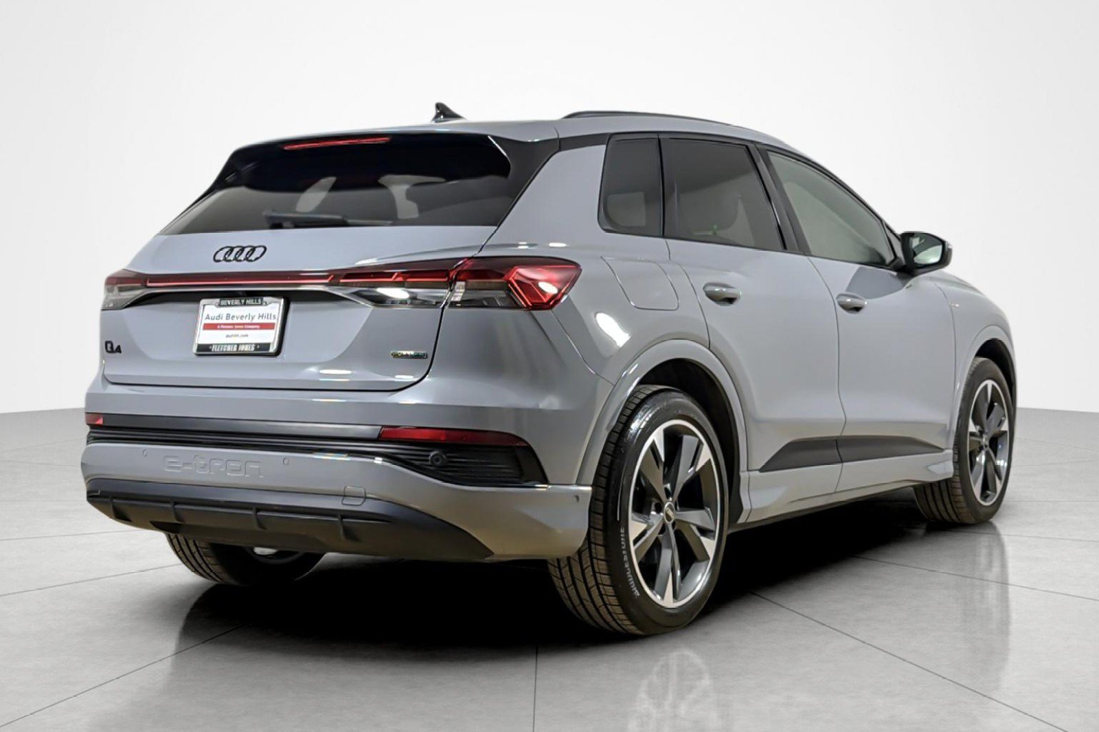 Certified 2024 Audi Q4 e-tron Premium Plus w/ Premium Plus AWD/4WD image 5