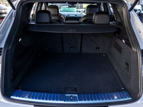 New 2026 Porsche Cayenne image 35