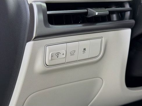 Used 2025 Hyundai Tucson SEL image 12