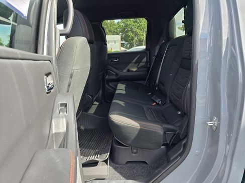 Used 2024 Nissan Frontier PRO-4X w/ Off-Road Protection Package image 19