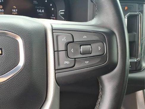 Used 2023 GMC Yukon Denali AWD/4WD image 14