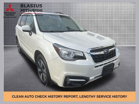 Used 2017 Subaru Forester 2.5i Limited AWD/4WD image 1