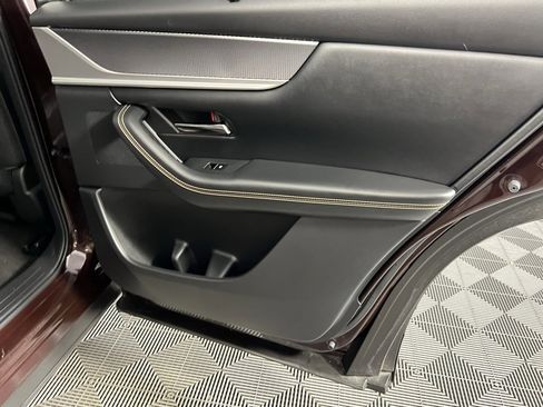 Used 2024 MAZDA CX-90 Plug-In Hybrid w/ Premium Plus image 31