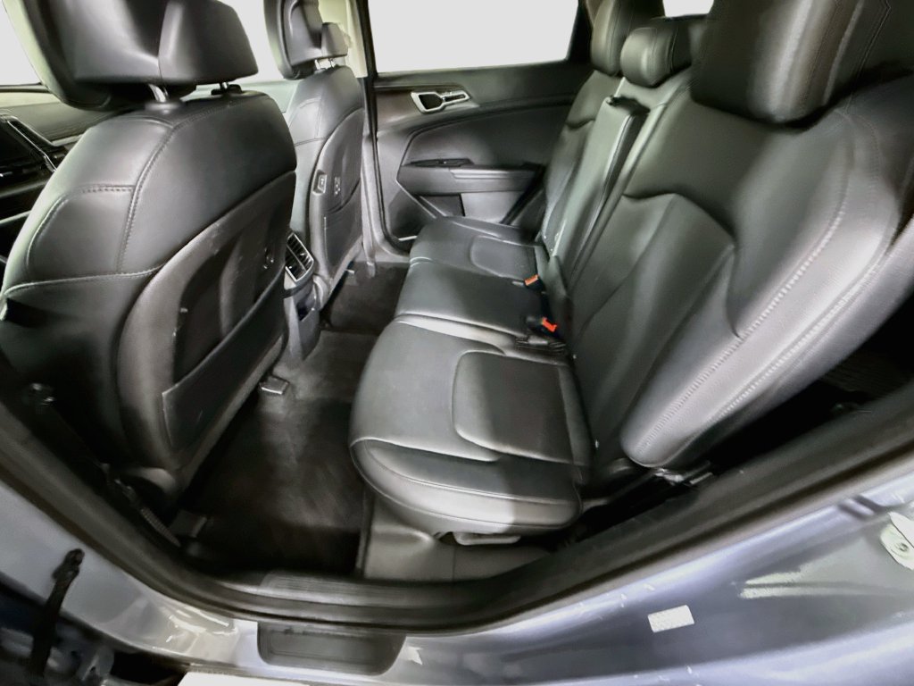 Certified 2023 Kia Sportage EX AWD/4WD image 28