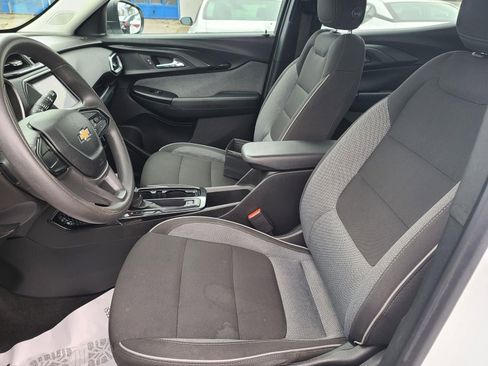 Used 2023 Chevrolet TrailBlazer LS image 7