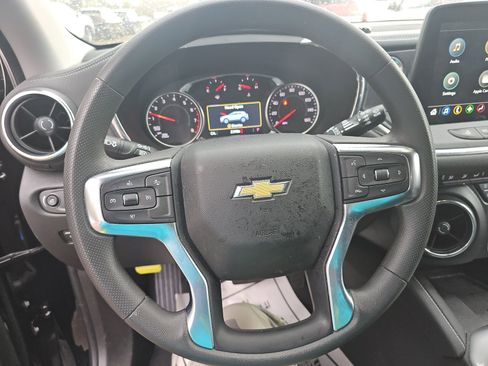 Used 2024 Chevrolet Blazer LT w/ Convenience Package image 11